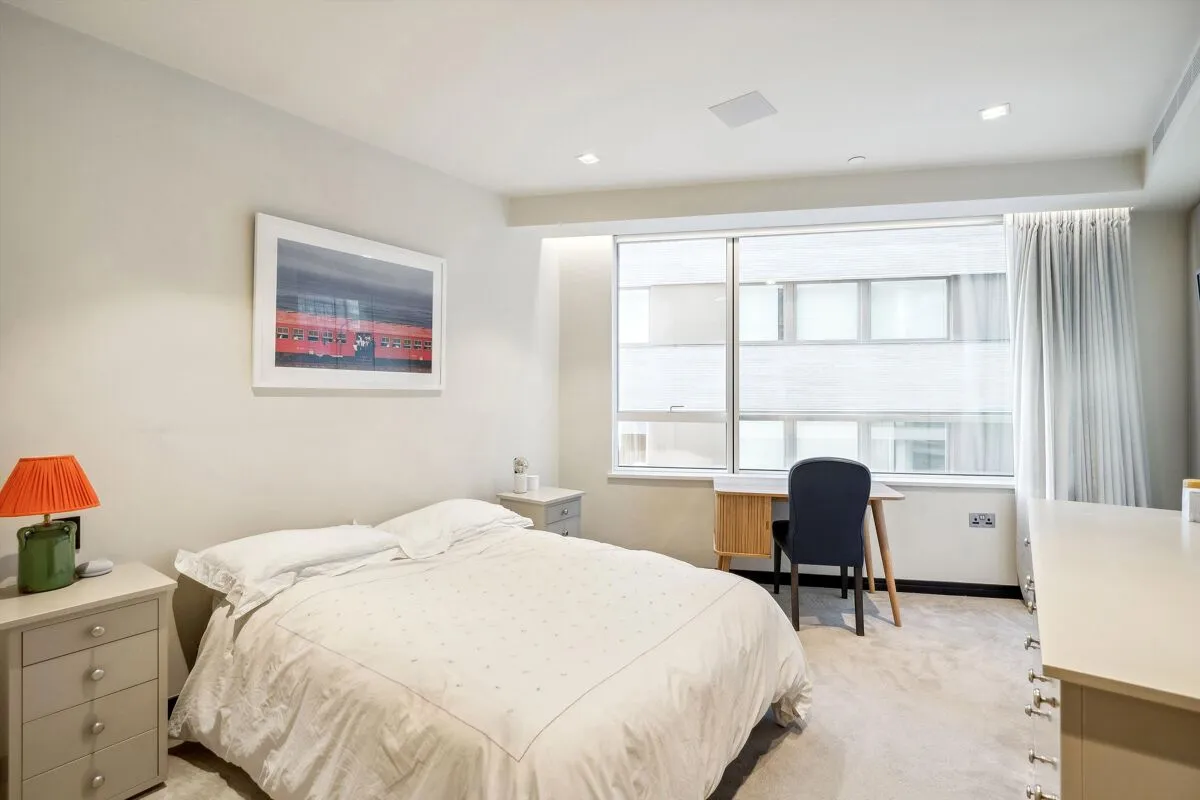 Earls Way, London, SE1, photo 12
