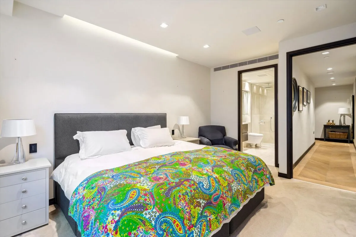 Earls Way, London, SE1, photo 9