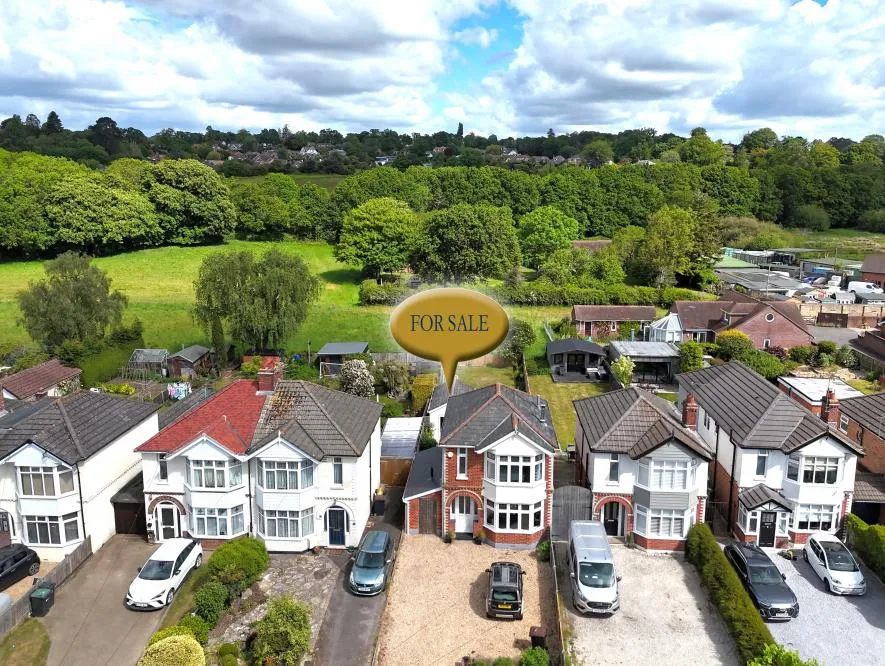 3 bed house for sale, Leigh Road, Wimborne, BH21