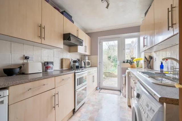 Cotswold Close, Minster Lovell, OX29, photo 2