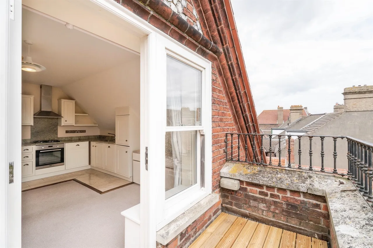 St. Margarets Road, Cromer, NR27, photo 3