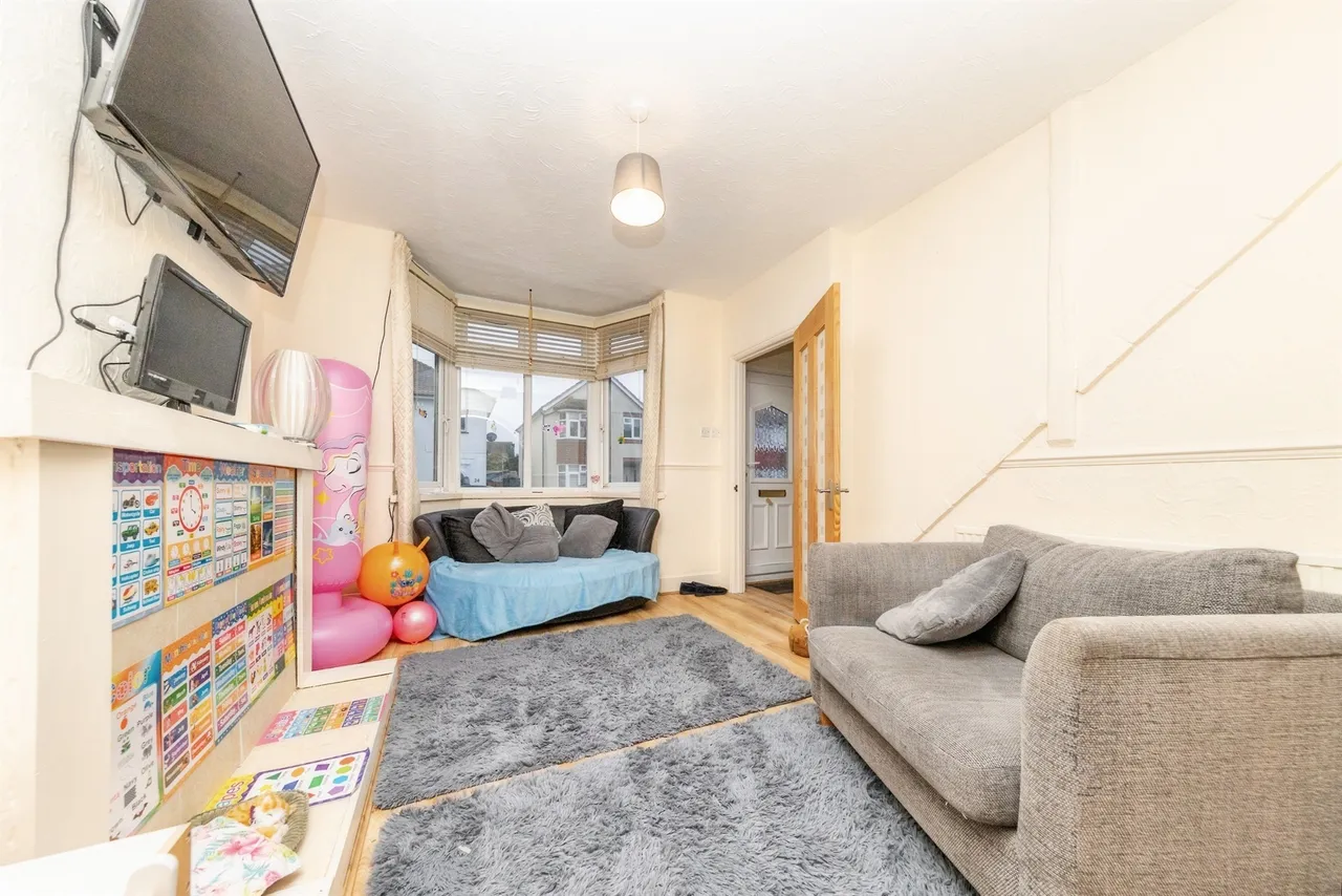 Carrs Road, Clacton-On-Sea, CO15, photo 3