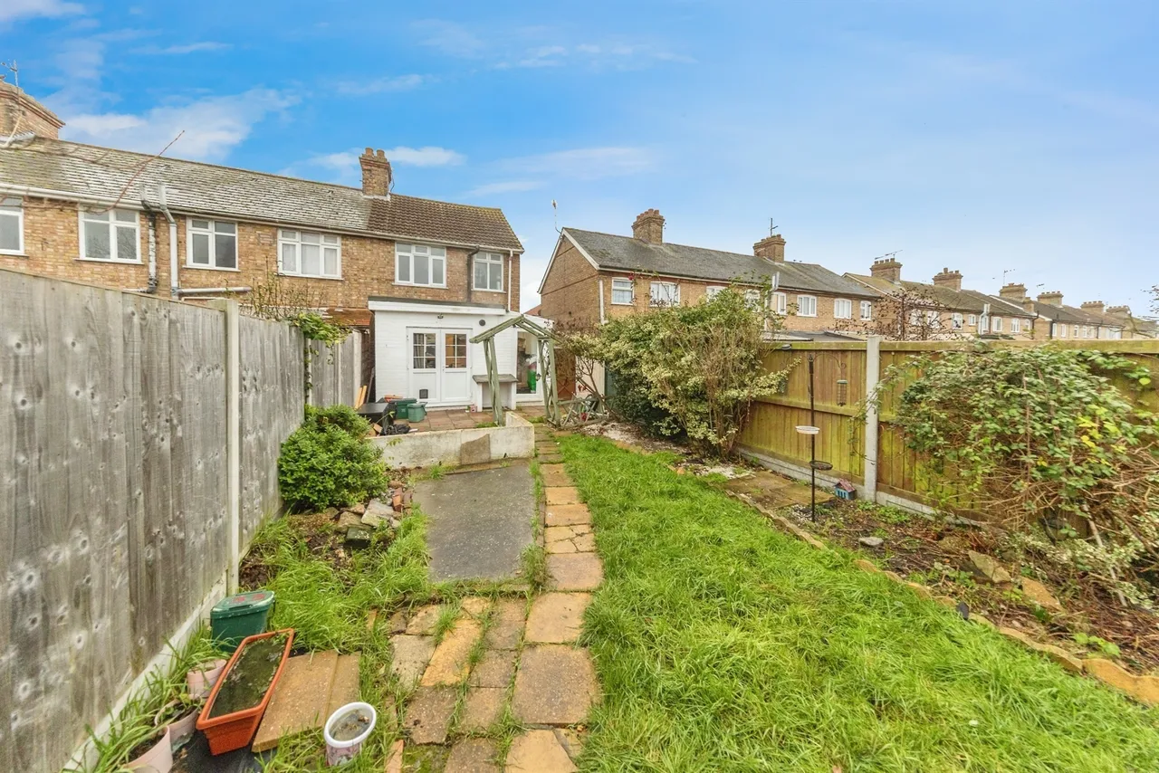 Carrs Road, Clacton-On-Sea, CO15, photo 13