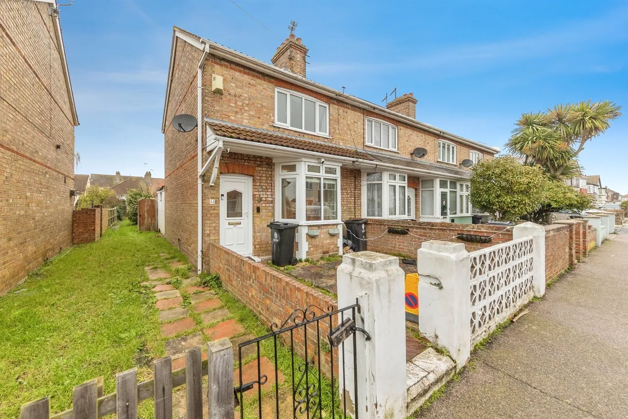 Carrs Road, Clacton-On-Sea, CO15, photo 14