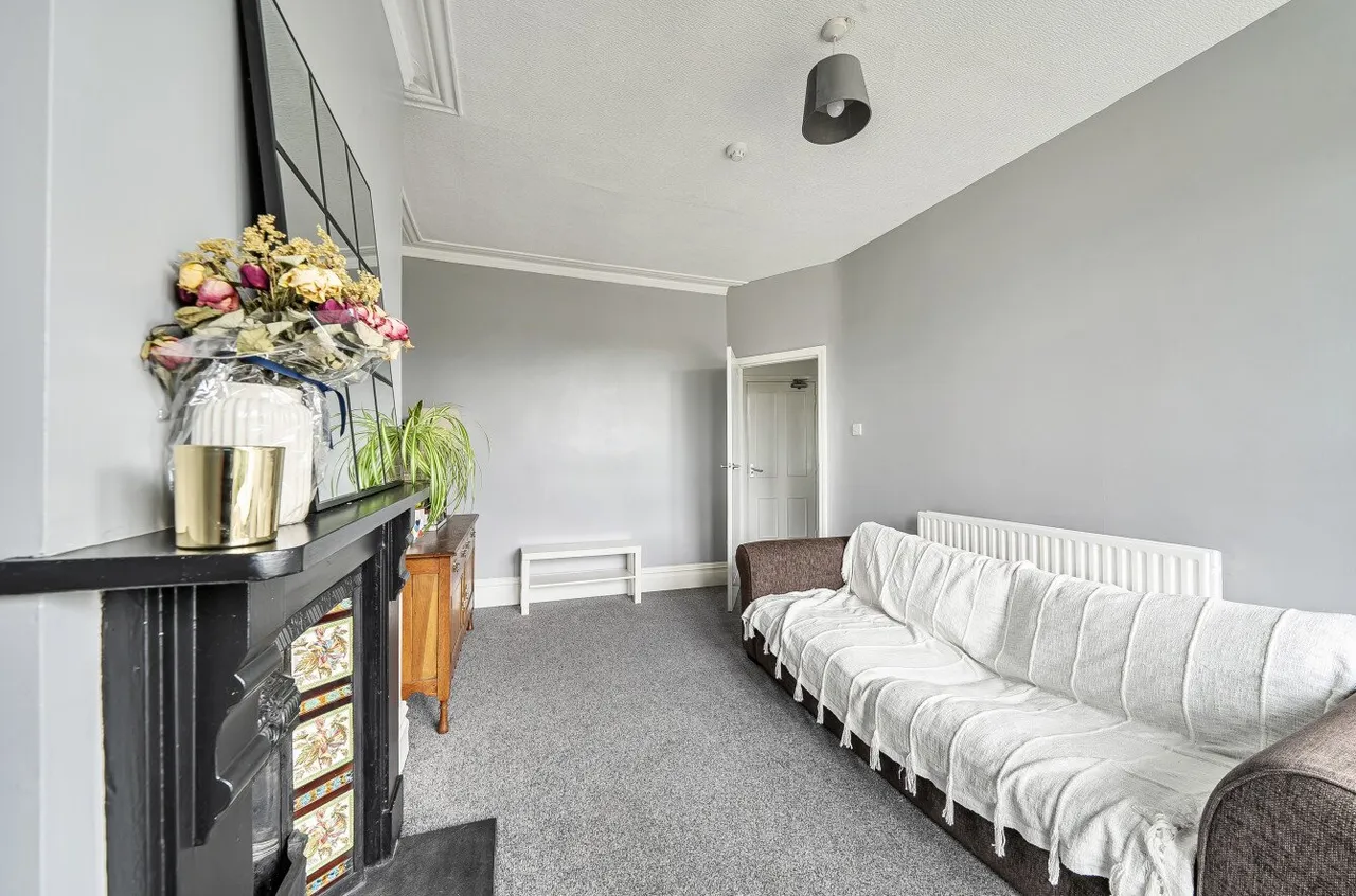 Roundhay Mount, Leeds, LS8, photo 7