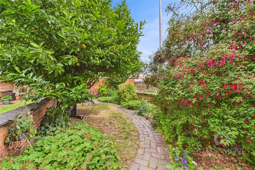 Clarke Road, Abington, Northampton, NN1, photo 10