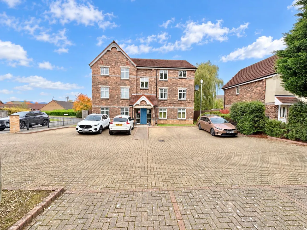 2 bed flat for sale, Bamburgh Parade, Spennymoor, DL16