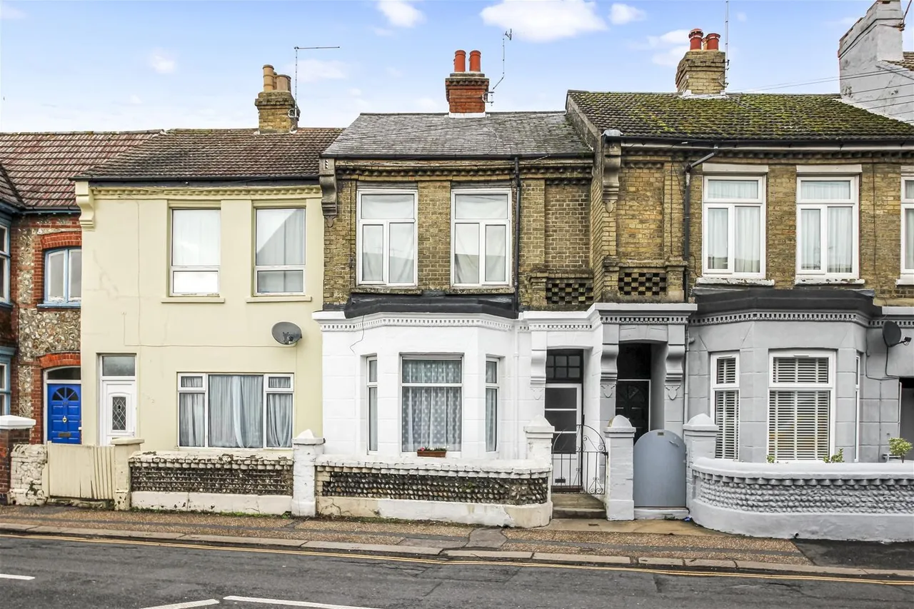 1 bed flat for sale — Tarring Road, Worthing