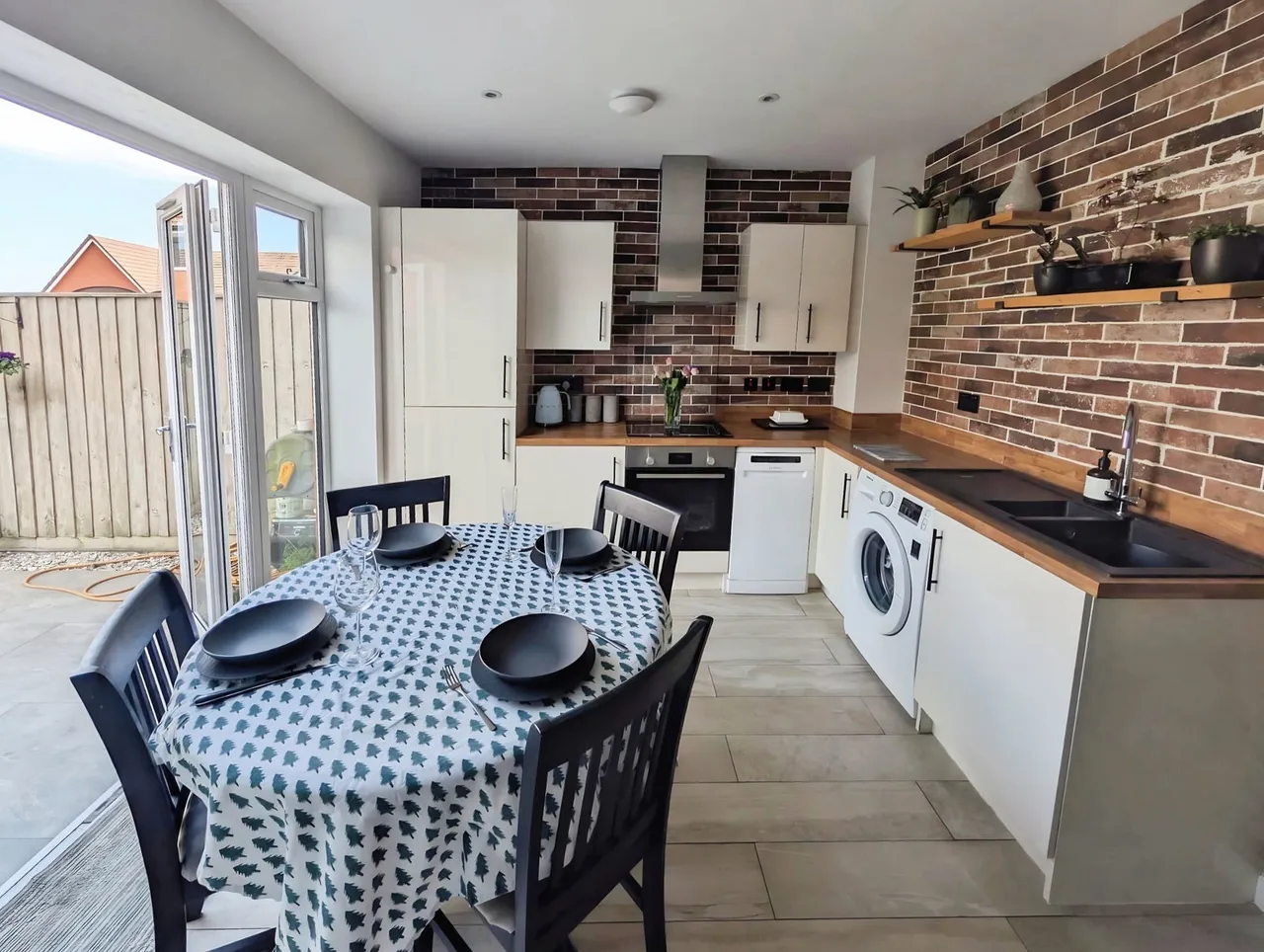 Farley Grove, West Clyst, Devon, EX1 3YX, photo 5