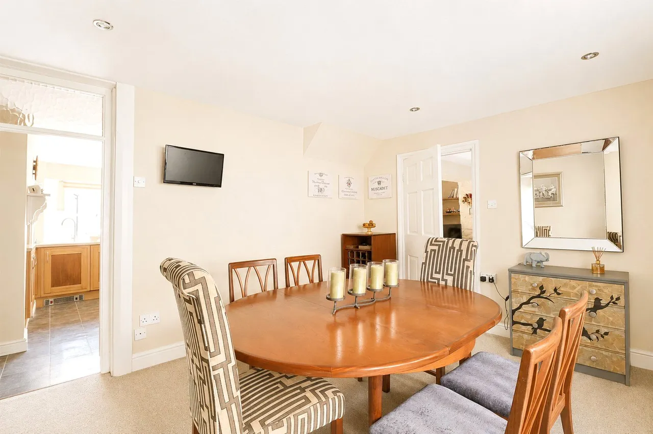 Chapel Street, Dulverton, TA22, photo 2
