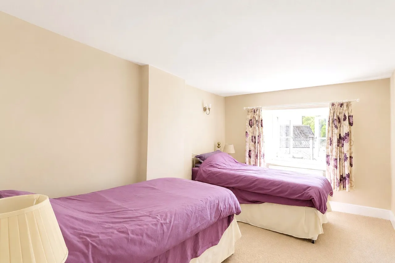 Chapel Street, Dulverton, TA22, photo 15