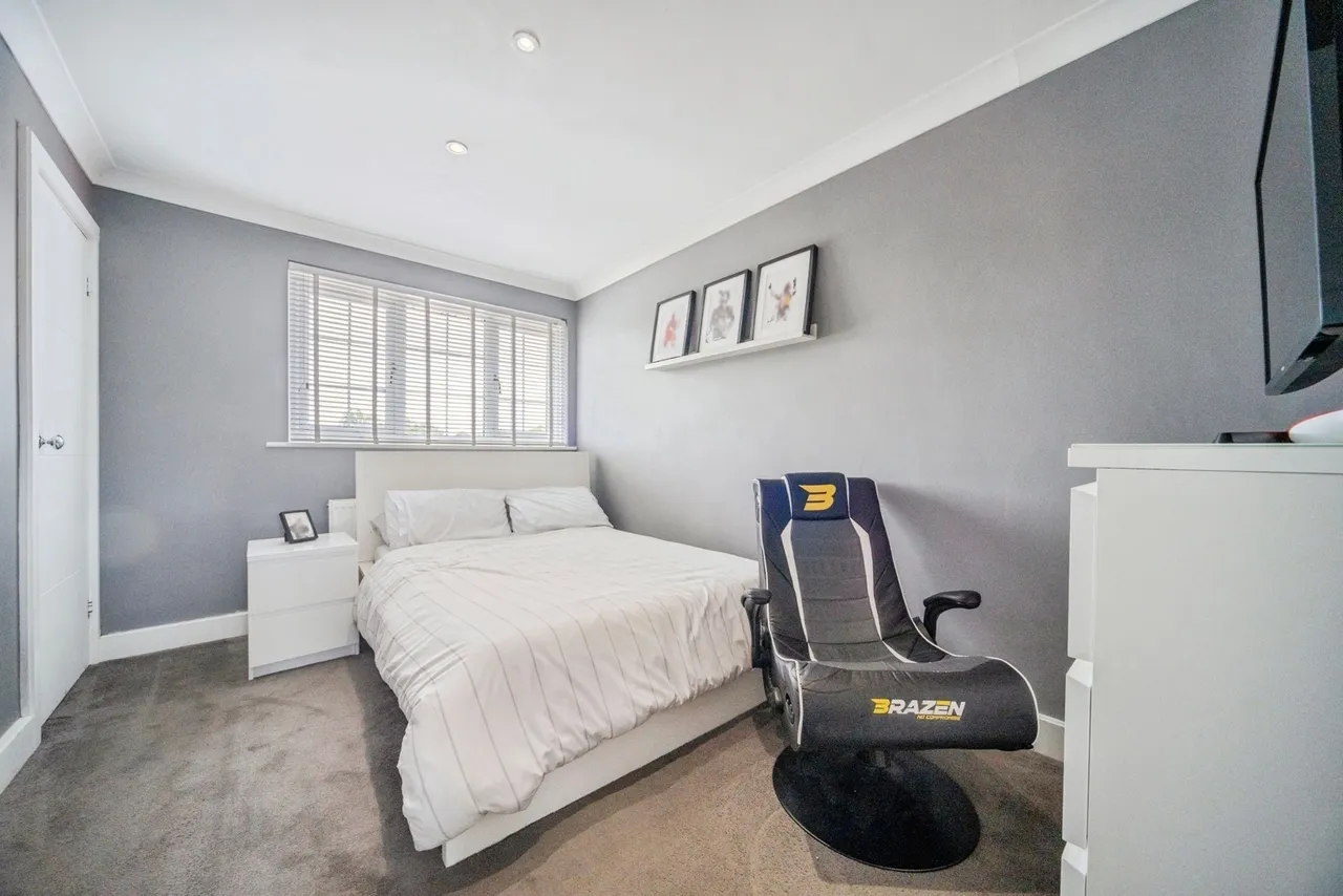 Spenlows Road, Bletchley, Milton Keynes, Buckinghamshire, MK3, photo 17