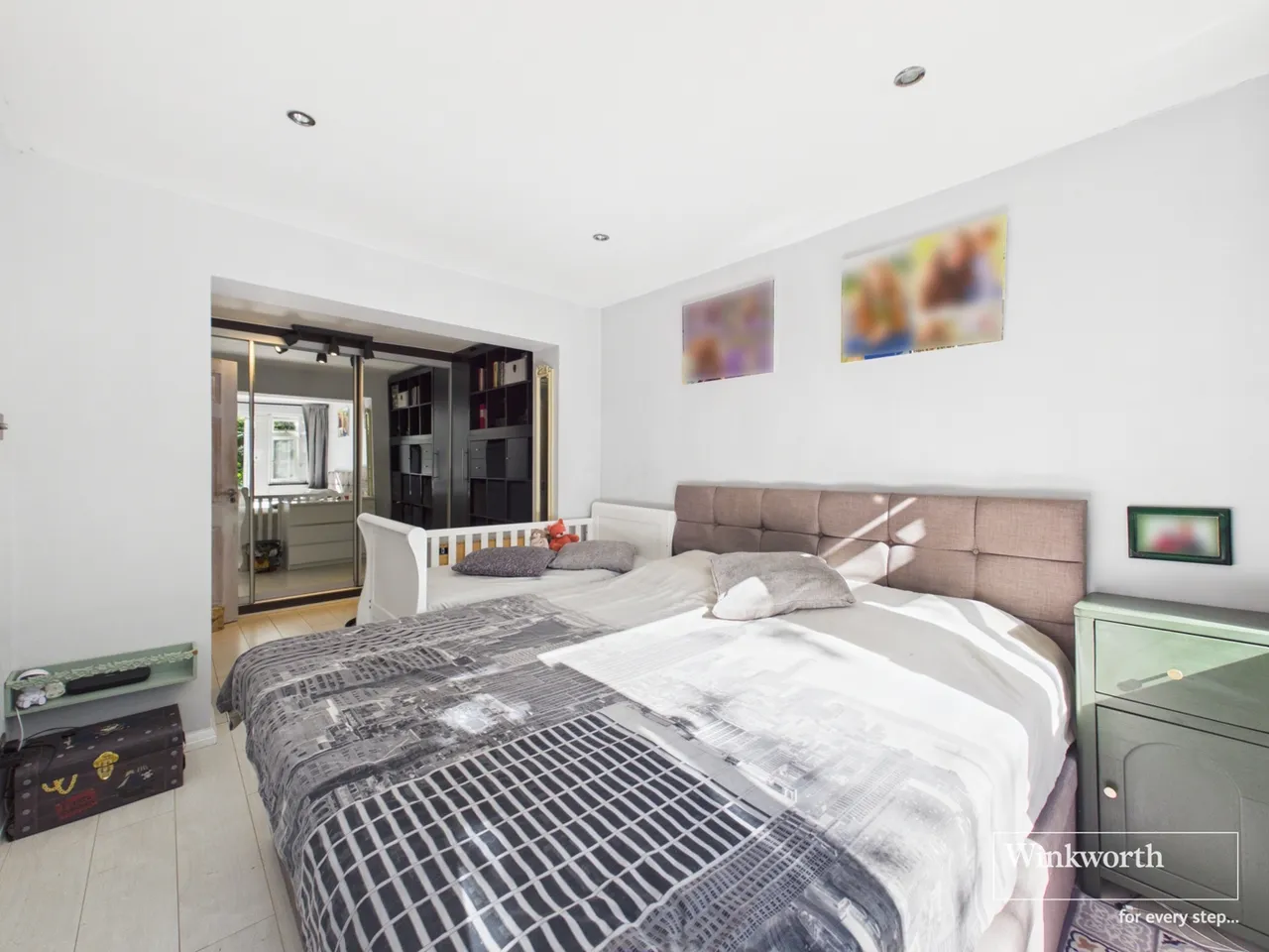 Townsend Lane, Kingsbury, London, NW9, photo 5