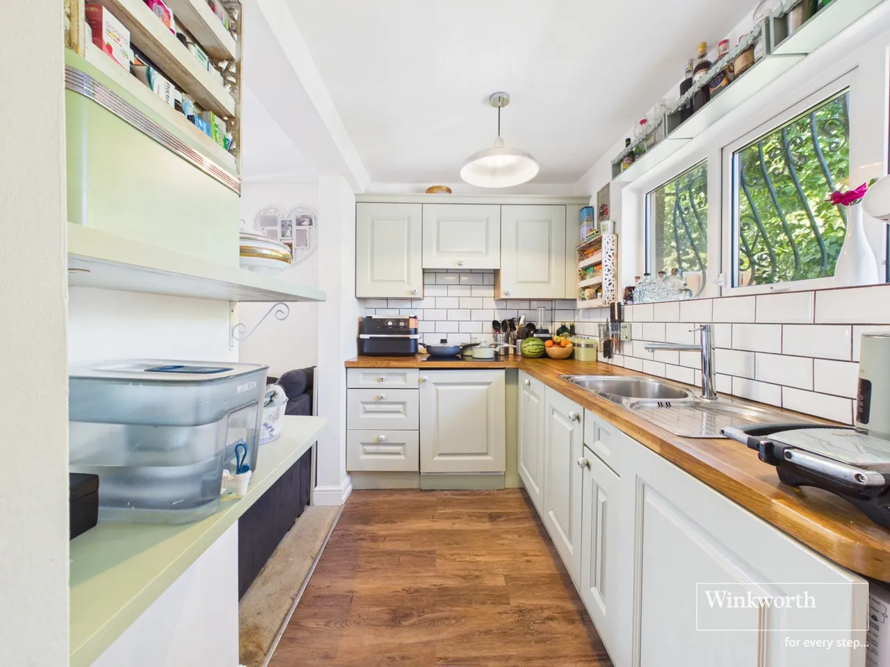 Townsend Lane, Kingsbury, London, NW9, photo 3