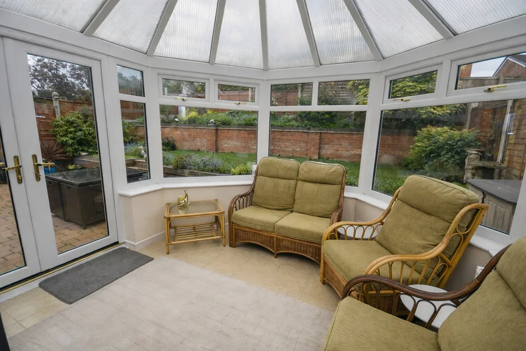 Roman Way, Whitchurch, photo 16