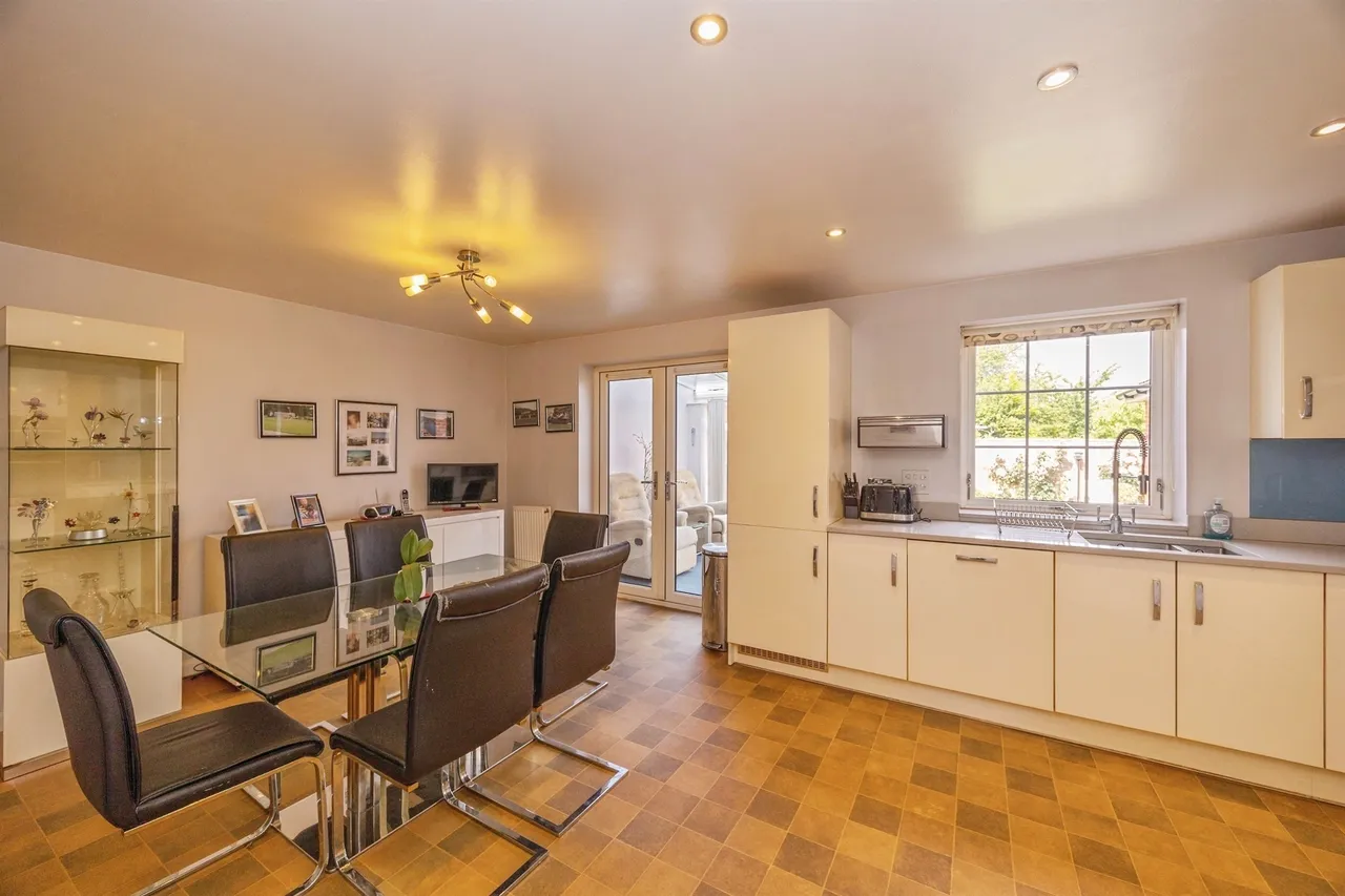 Poppy Way, Havant, photo 10