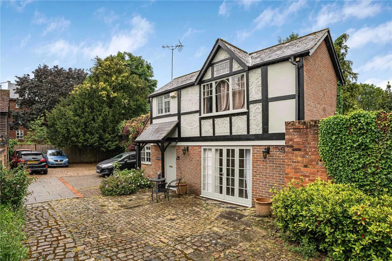 West Street, Marlow, SL7, photo 10