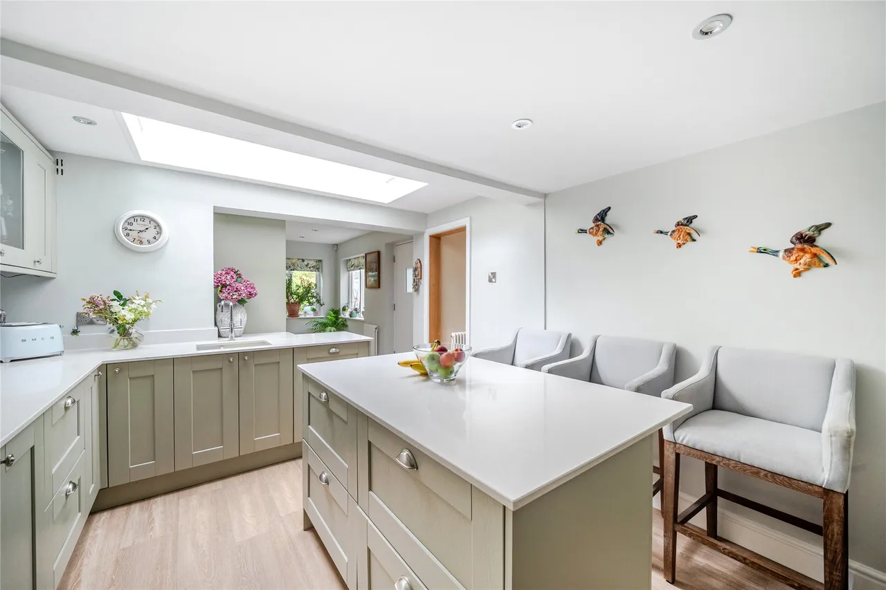 Elm Corner, Ockham, GU23, photo 7