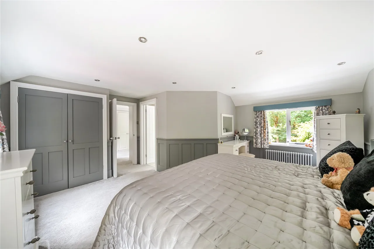 Elm Corner, Ockham, GU23, photo 12