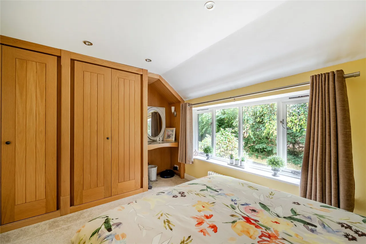 Elm Corner, Ockham, GU23, photo 16
