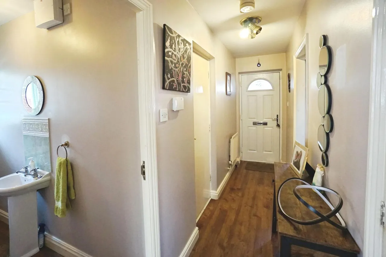 Bowness Grove, Coppice Farm, WV12, photo 7