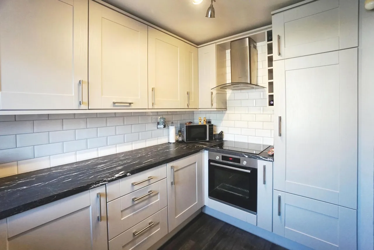 Bowness Grove, Coppice Farm, WV12, photo 8