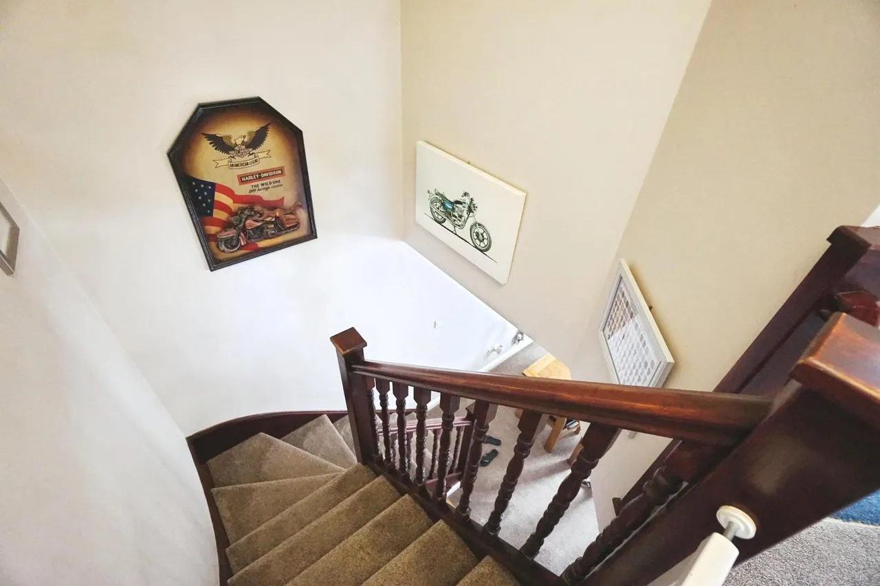 Bowness Grove, Coppice Farm, WV12, photo 12