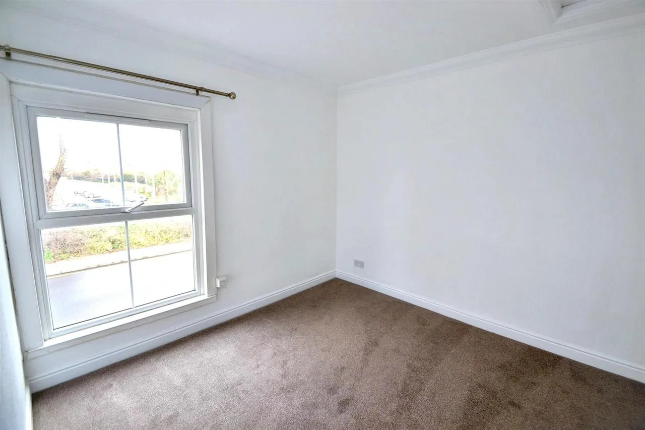 Carrow Road, Norwich, NR1, photo 6