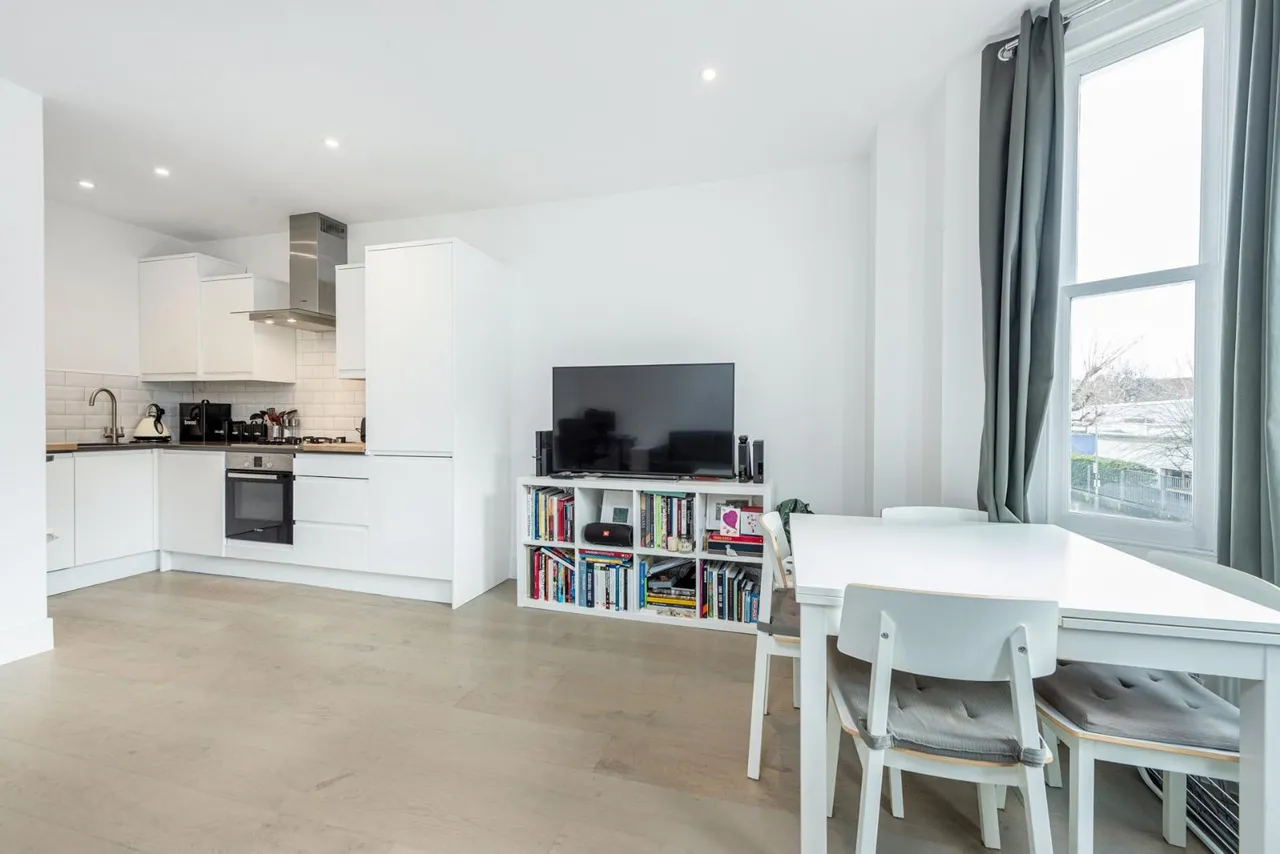 Bramber Road, London, W14, photo 8