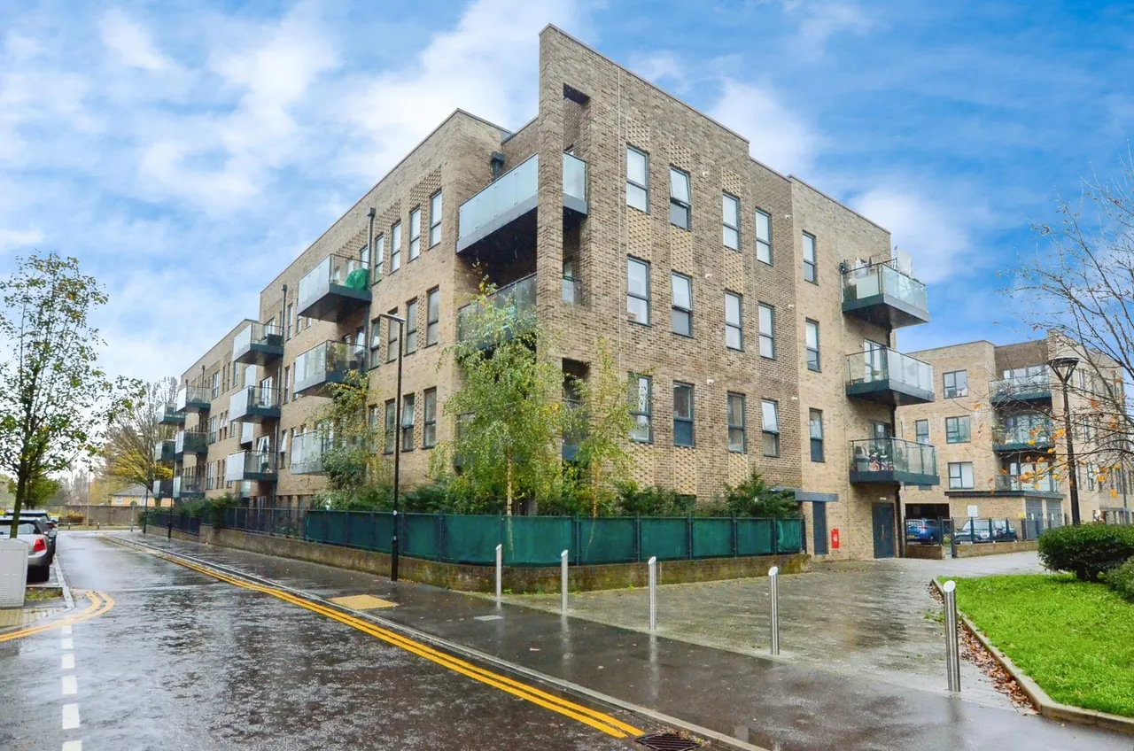 Bucknall Place, Watford, WD19, photo 11
