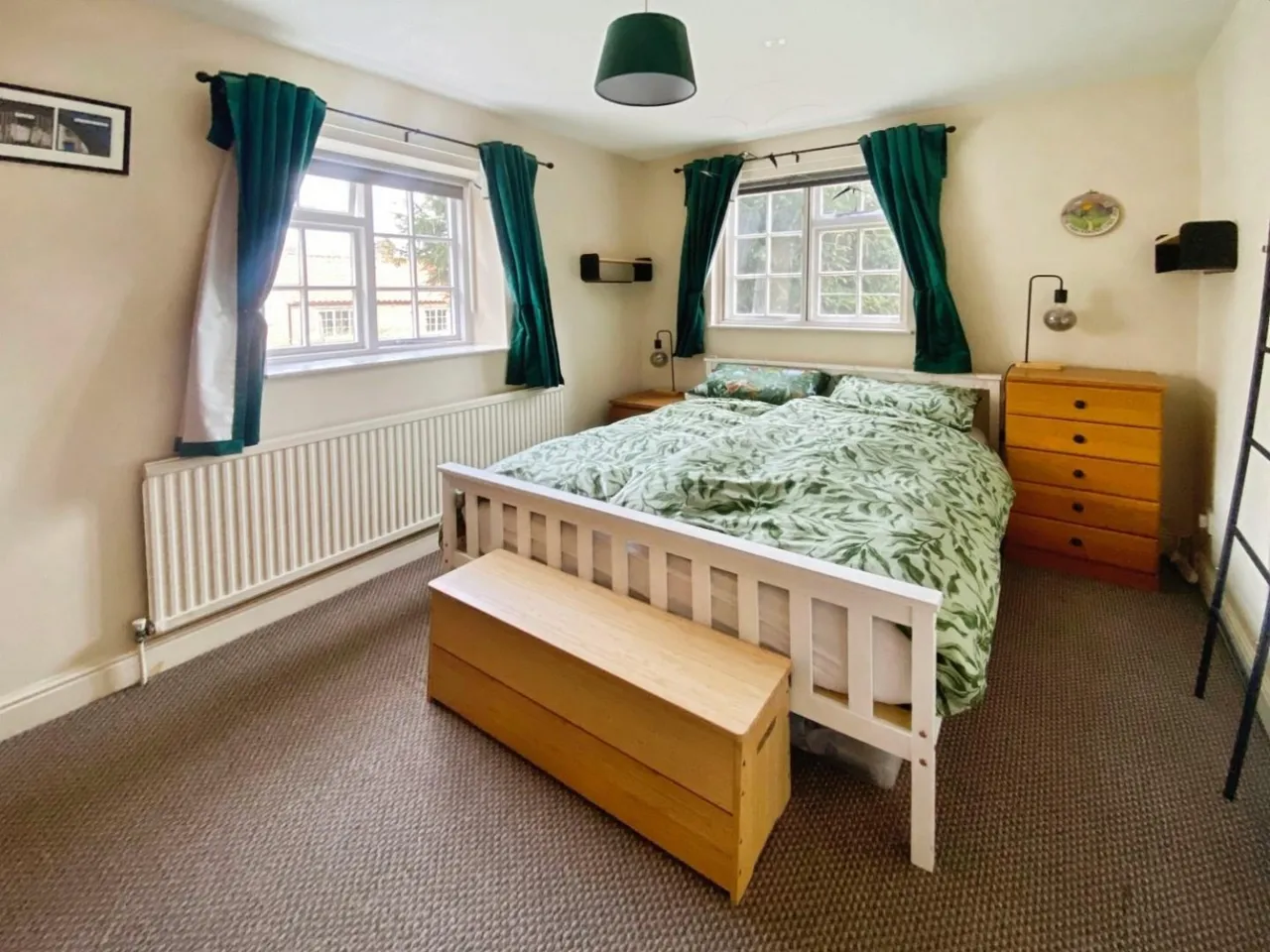 Kirkgate, Thirsk, photo 8