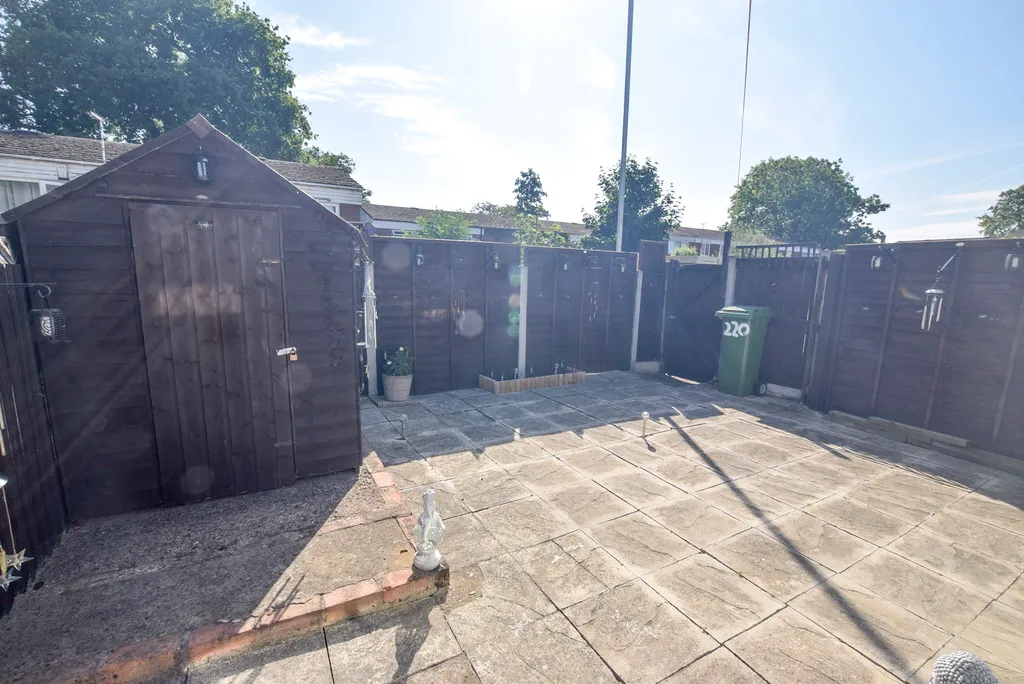 Burford, Brookside, TF3, photo 12