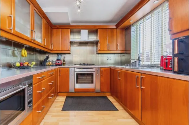 Ashlands Drive, Manchester, M34, photo 5