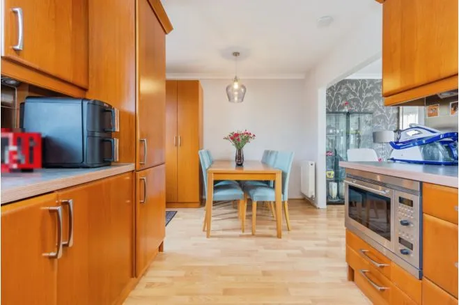 Ashlands Drive, Manchester, M34, photo 6
