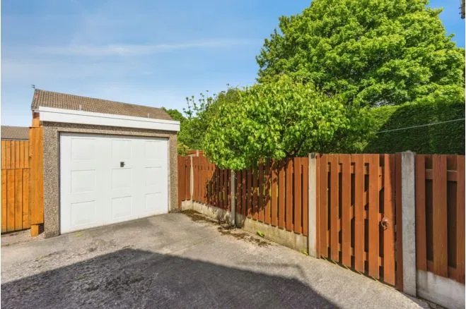 Ashlands Drive, Manchester, M34, photo 15