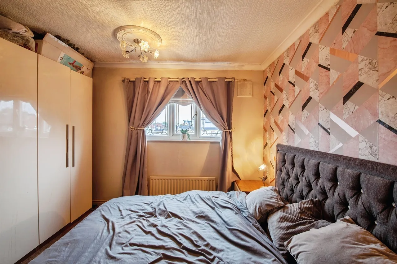 Lindhurst Road, Athersley North, S71, photo 10