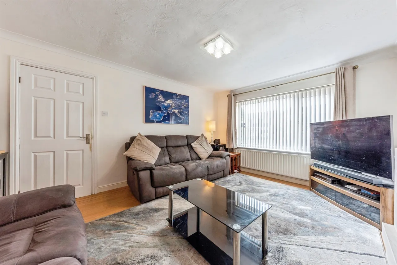 Thorold Road, Barrowby, NG32, photo 5