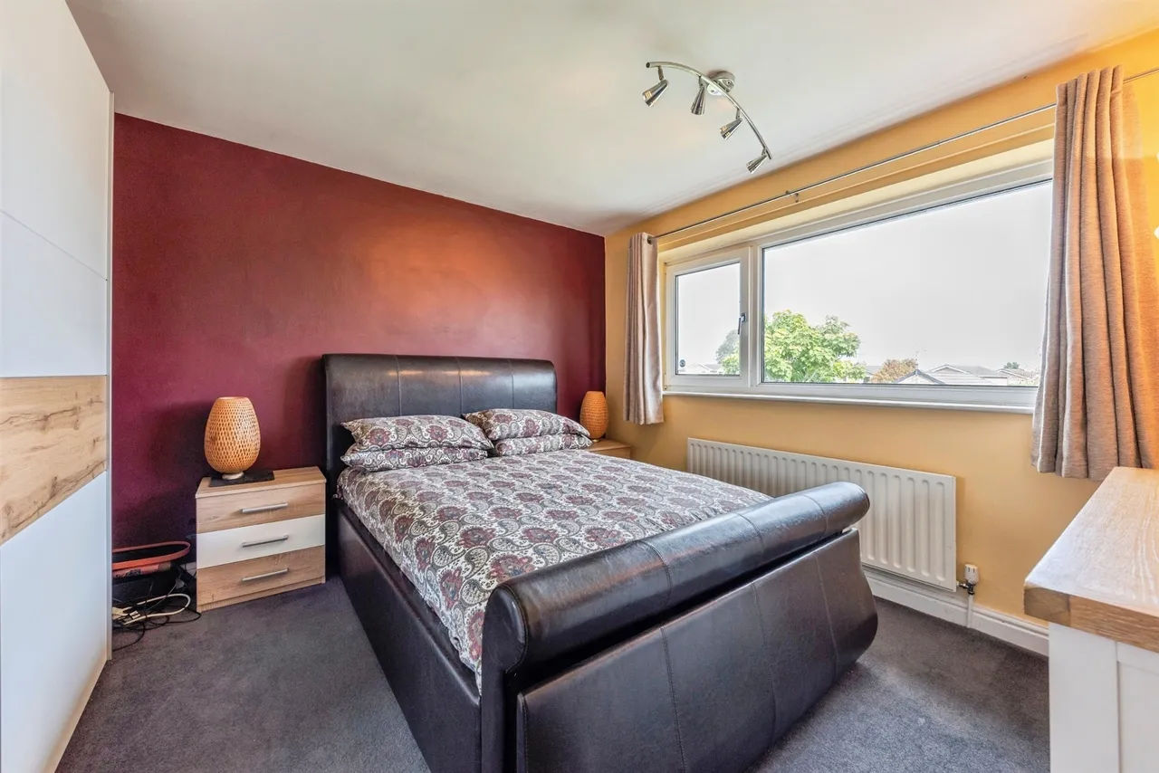 Thorold Road, Barrowby, NG32, photo 24