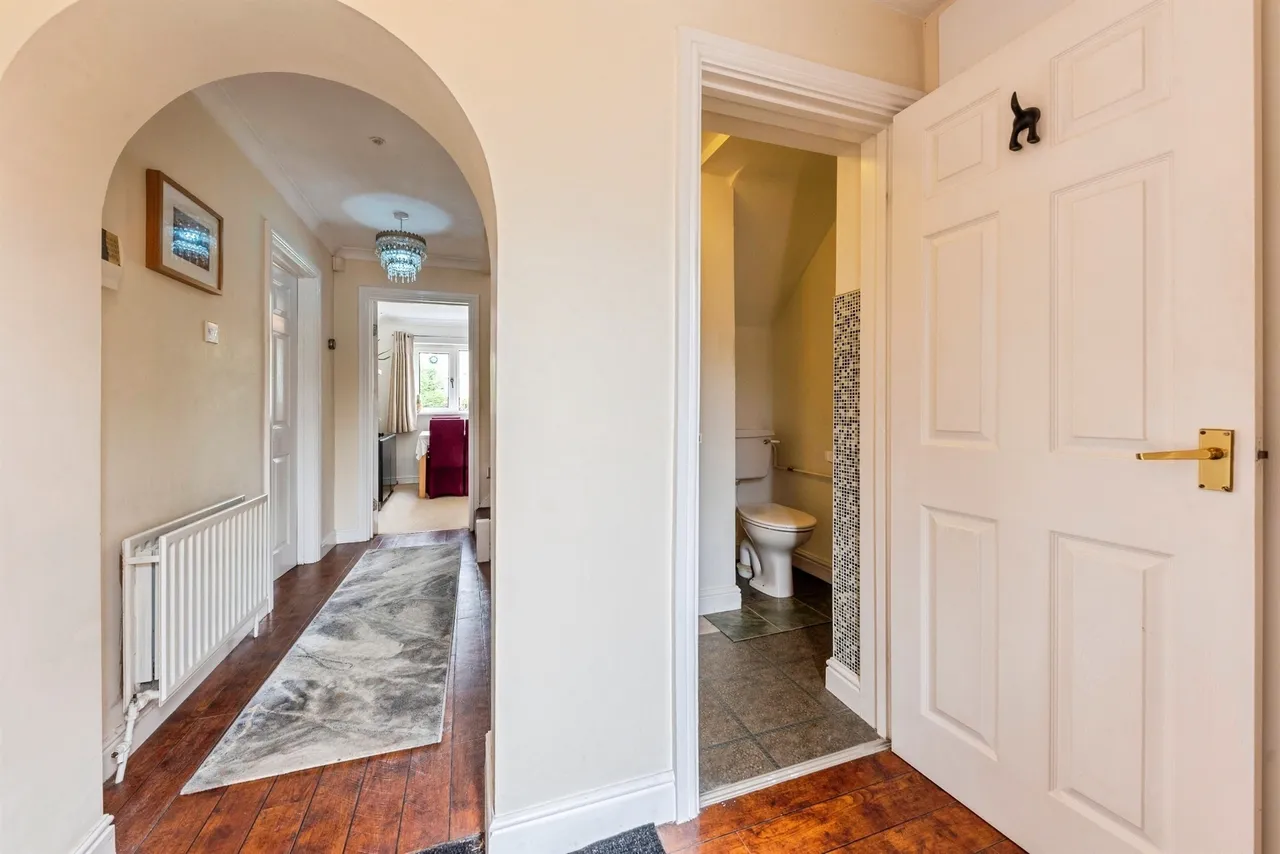 Thorold Road, Barrowby, NG32, photo 14