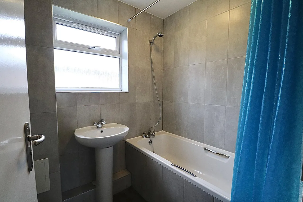 Montague Crescent, Ryehill, NN5, photo 4