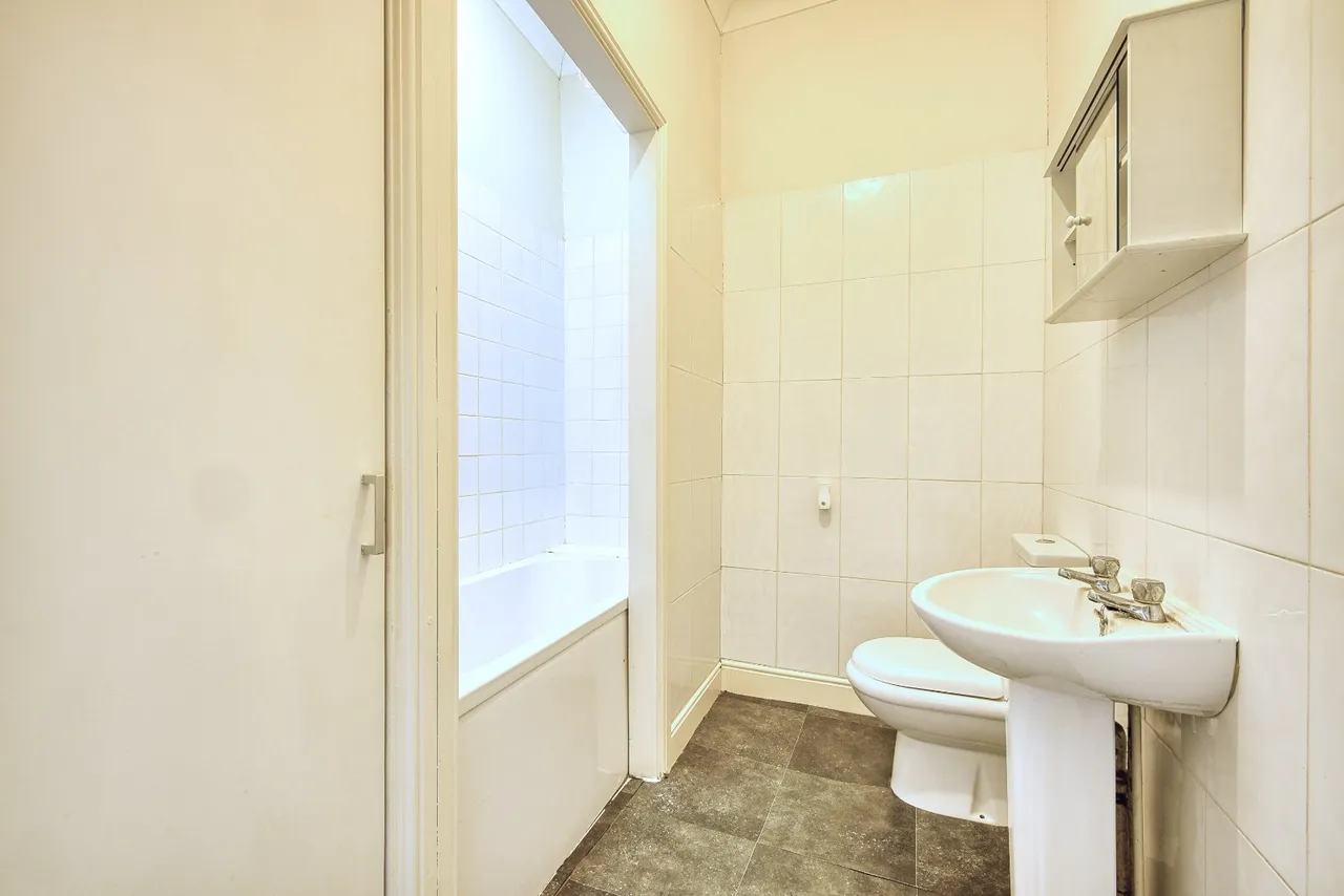 Carlton Avenue, Ramsgate, CT11, photo 9