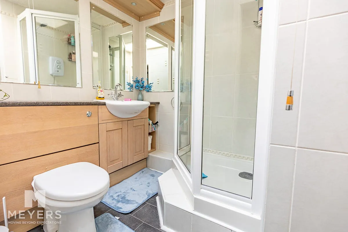Anne Close, Christchurch, BH23, photo 13