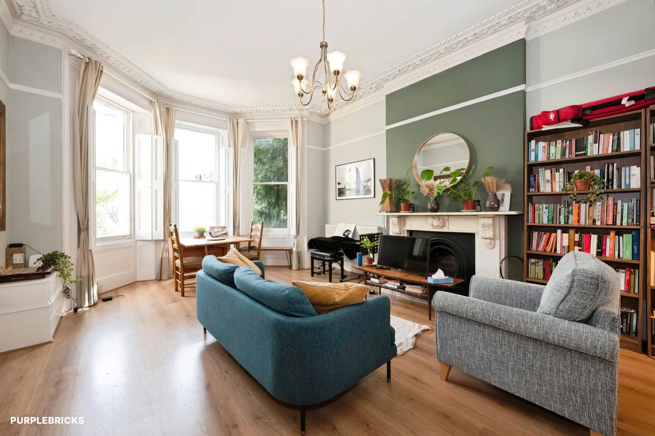 1 bed flat for sale, Grove Road, Surbiton, KT6