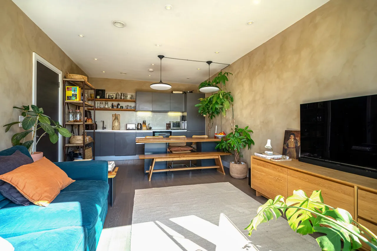 21 Chamberlayne Road, London, NW10, photo 4