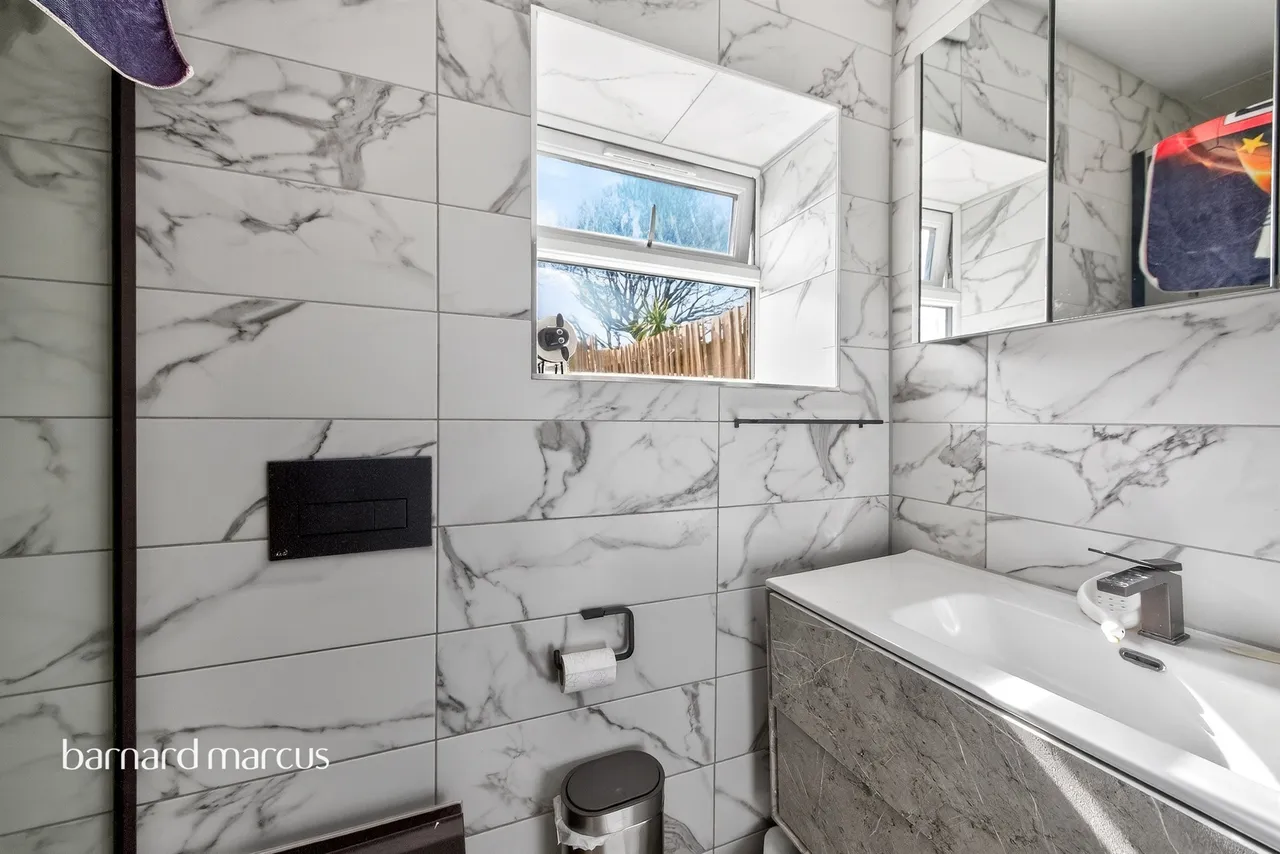 Ireland Place, London, N22, photo 5