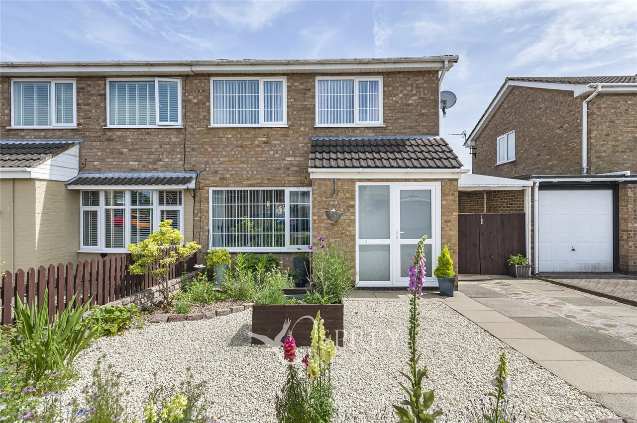 3 bed house for sale, Tamar Road, Melton Mowbray, LE13