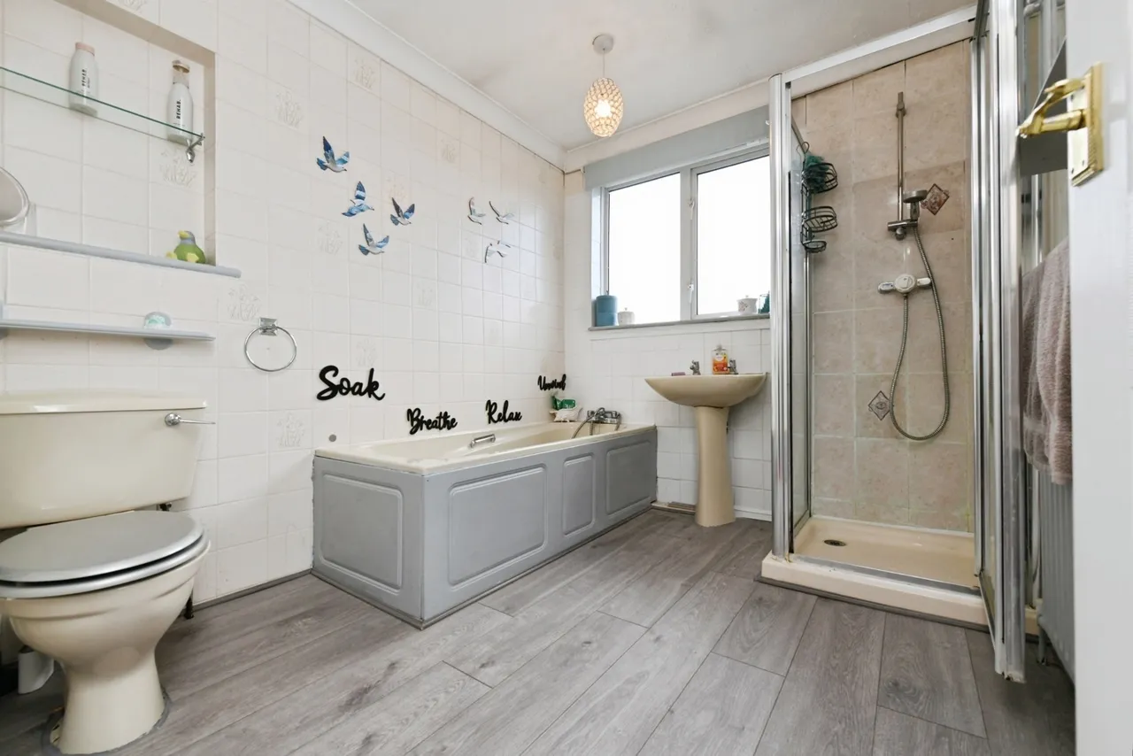 Englefield Close, Hockley, Essex, SS5, photo 16