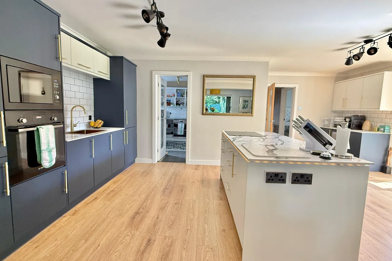 Paddock Close, St. Ives, BH24, photo 8
