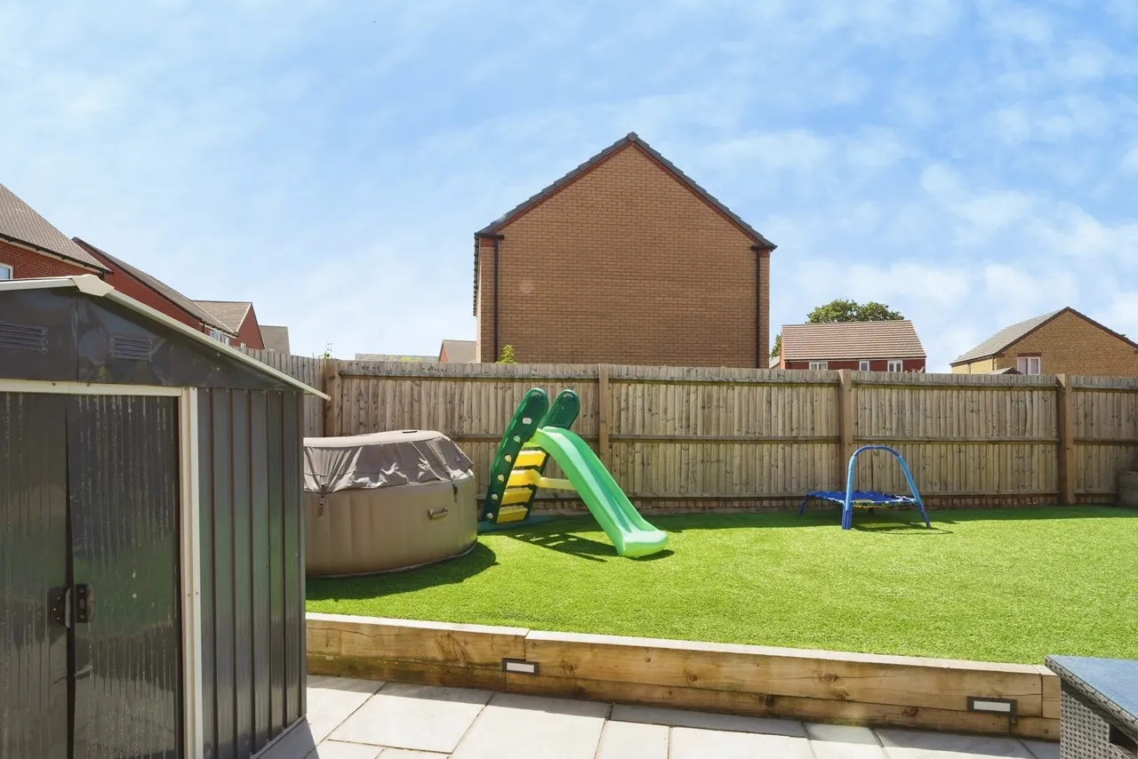 Rudge Close, Hardwicke, Gloucester, Gloucestershire, GL2, photo 16