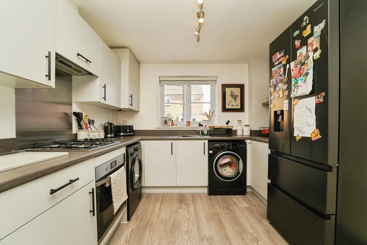 Rudge Close, Hardwicke, Gloucester, Gloucestershire, GL2, photo 6